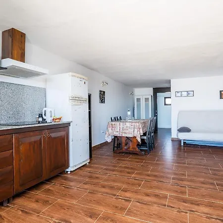 Apartamento 2 En Las Casitas Rusticas דירה *