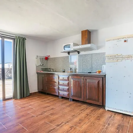 Apartamento 2 En Las Casitas Rusticas * Tías